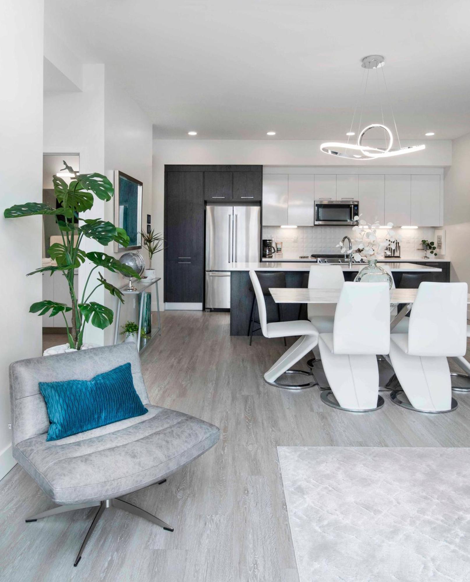 2880 Above The Cityline Elegance At Espadin Holiday home Denver