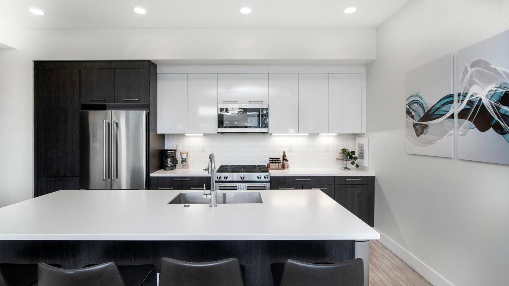 2880 Above The Cityline Elegance At Espadin Holiday home *